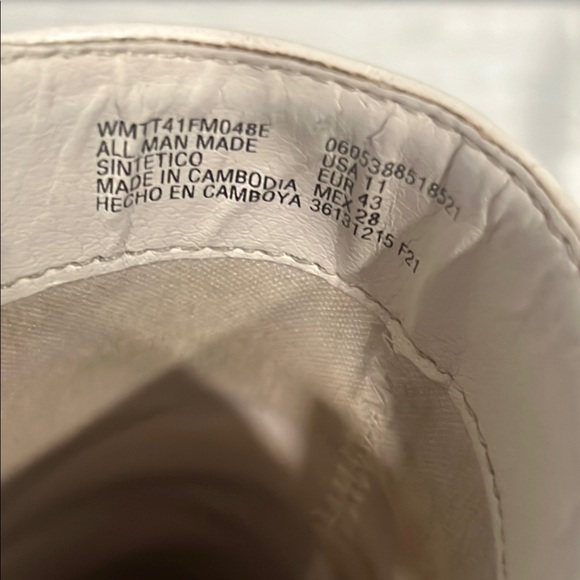 Time and Tru Cream Ankle Booties with Western Flair - Picture 5 of 5